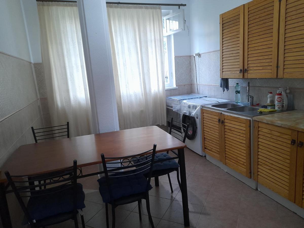 Saburtalo Apartment Tbilisi ภายนอก รูปภาพ
